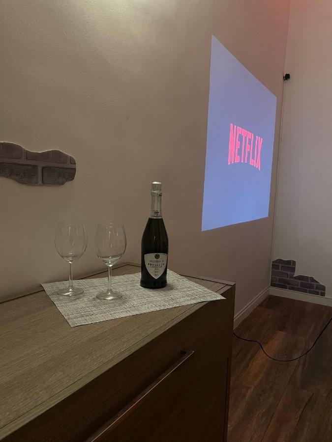 Show House Турин Экстерьер фото